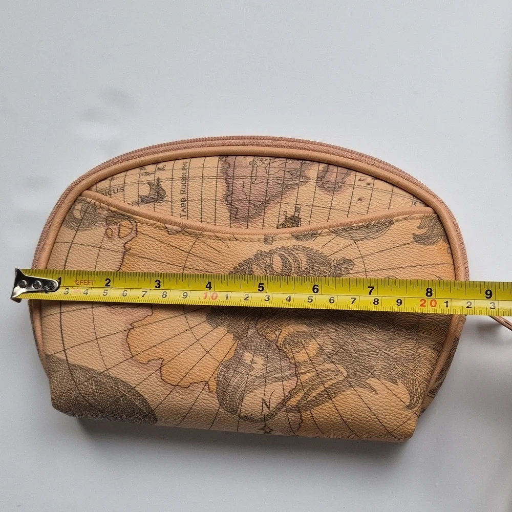 Elka Vintage World Map 5 Nesting Pouches